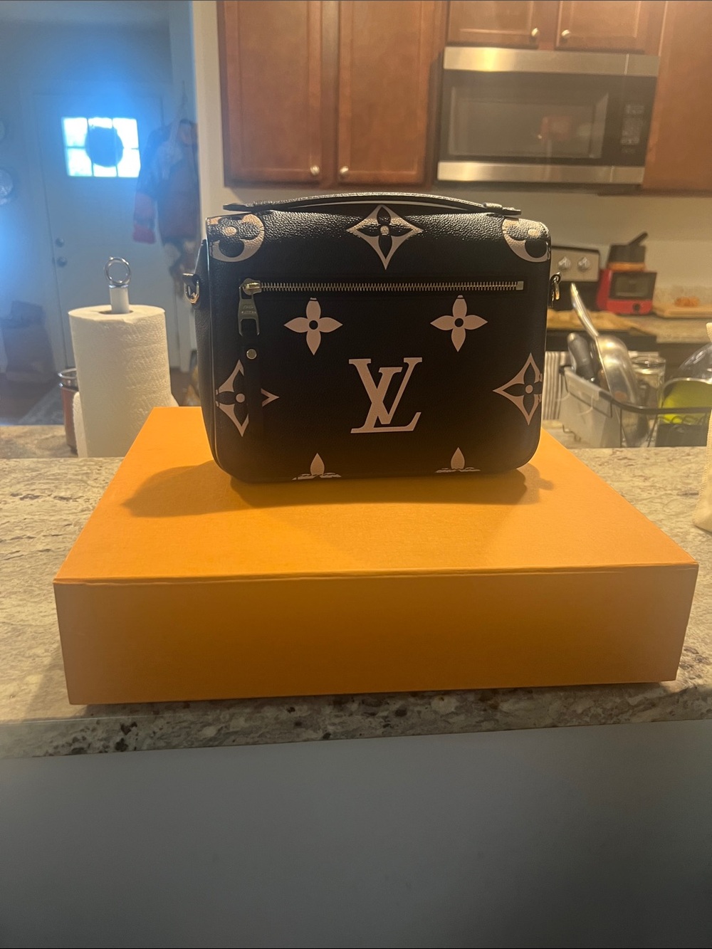 Louis Vuitton Black & White Monogram Box Crossbody Bag - Picture 2 of 8